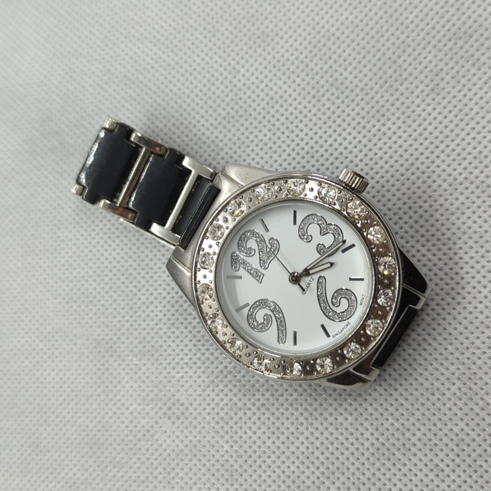 Wrist watch ⌚